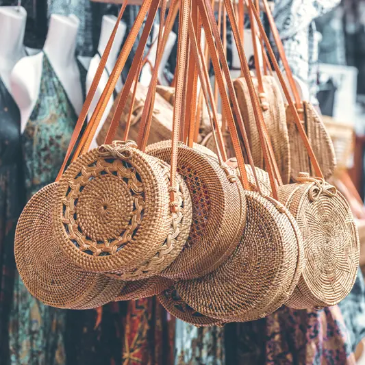 sacs©artem-bali_unsplash
