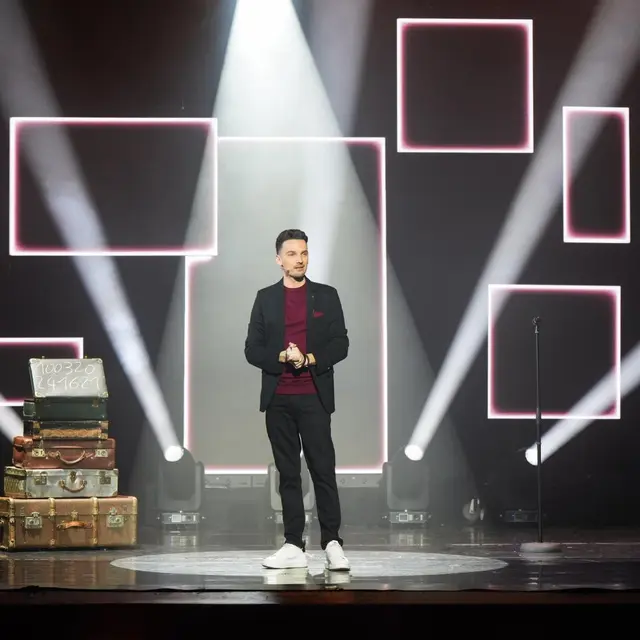 76-illustration_id-1755702425