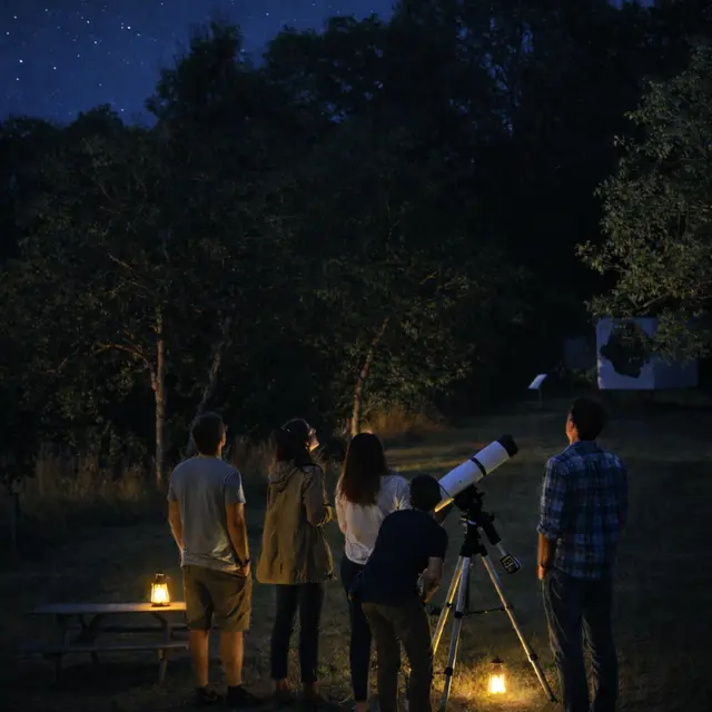 0907 - Observer les étoiles - © Les Musées Chinon Vienne et Loire