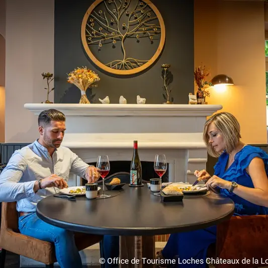 1_restaurant-etoile-arbore-sens-loches-valdeloire