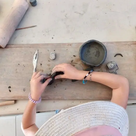 1507 - Nature et poterie - © Les musées Chinon Vienne et Loire