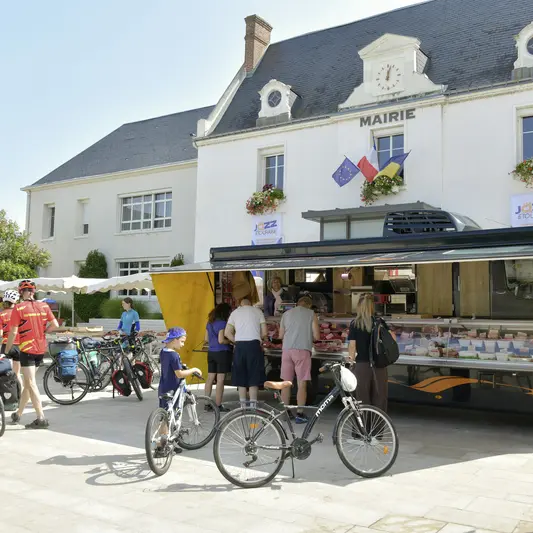 2024 marché _hebdo_3©Ville Montlouis-sur-Loire