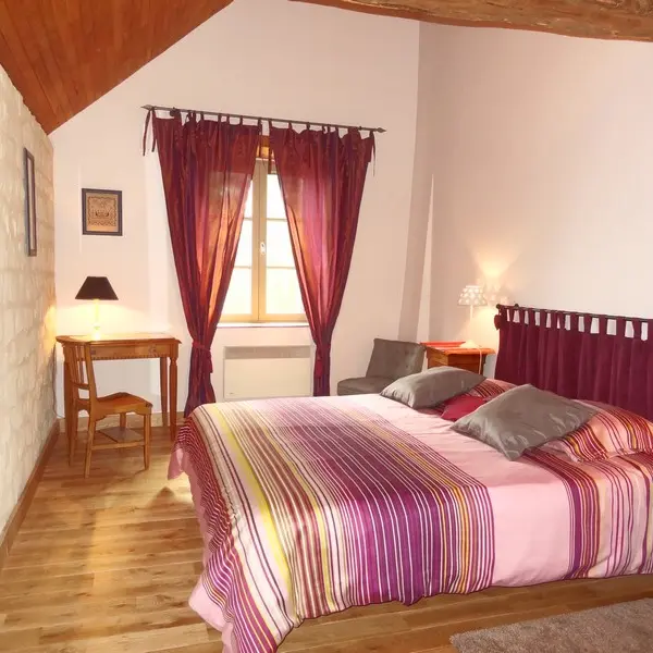 ACVL-Beaumont-en-veron--Les-fromentaux-la-chambre-Ibiscus