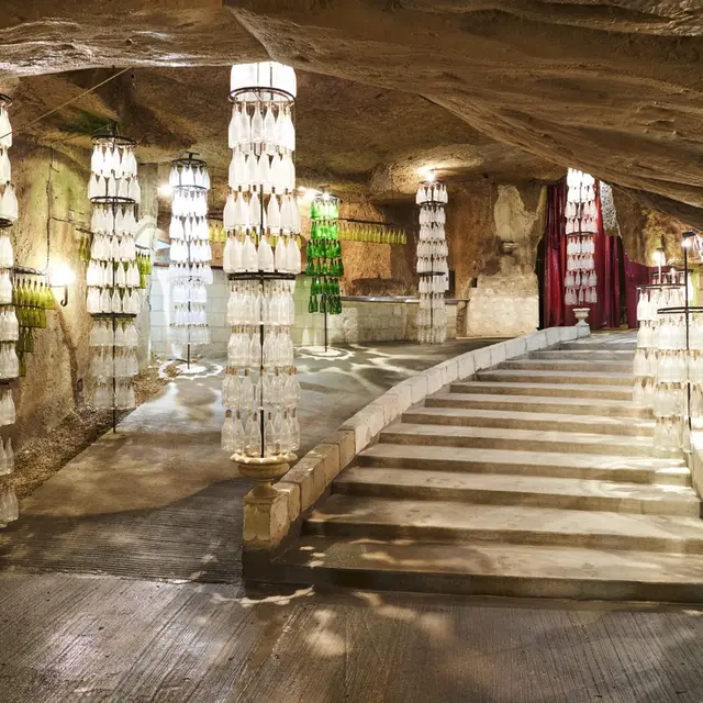 CHINON-caves Painctes-Syndicat des vins de Chinon
