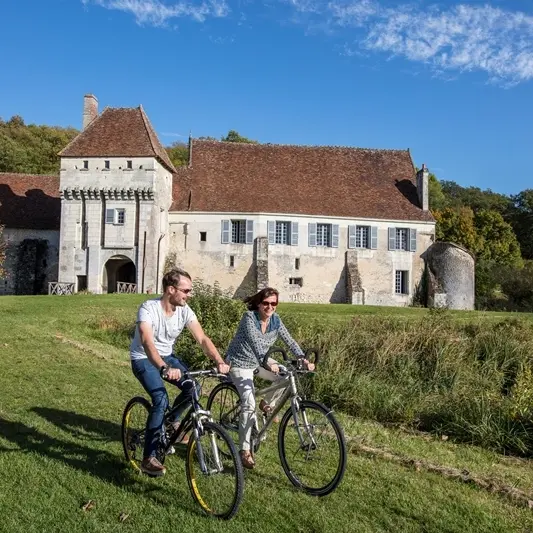 Château-Monastère de la Corroirie