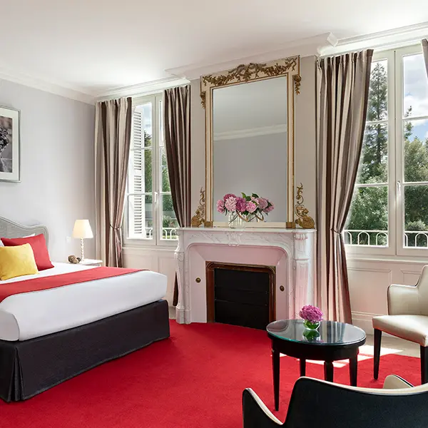 THE CREST COLLECTION - CHATEAU BELMONT Tours