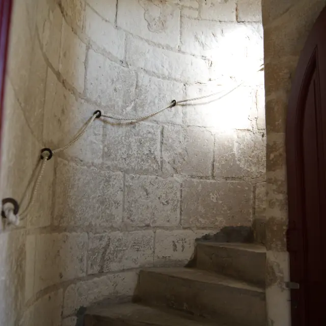 Escaliers - copyright Service du Patrimoine - Ville de Loches