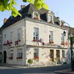 Le Puits Doré Façade