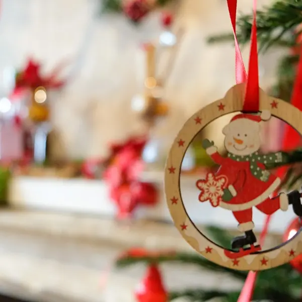 noel-bonhommedeneige-loches-valdeloire