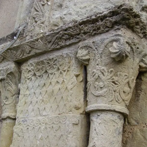 Portail de l'églisez de Souvigny-de-Touraine