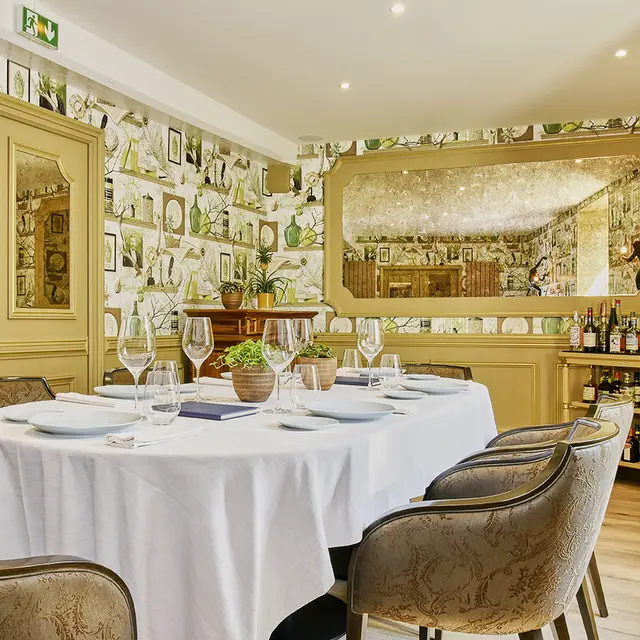 Salle à manger la Mère Hamard