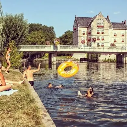 Camping de la nouvelle plage - Veigné