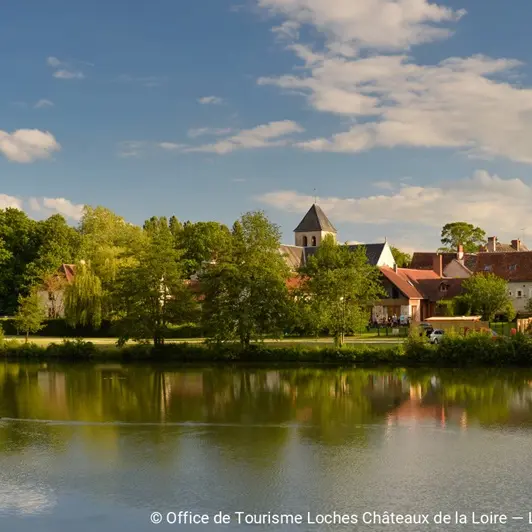 Village Chemillé sur Indrois-lac-loches-valdeloire