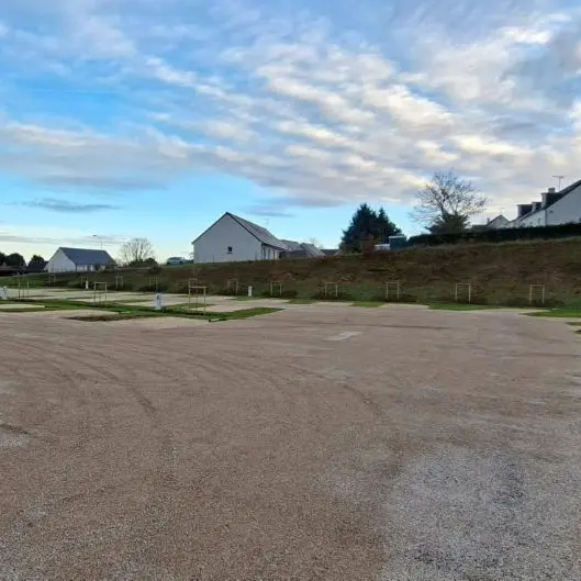 aire-campingcar-perrusson-1