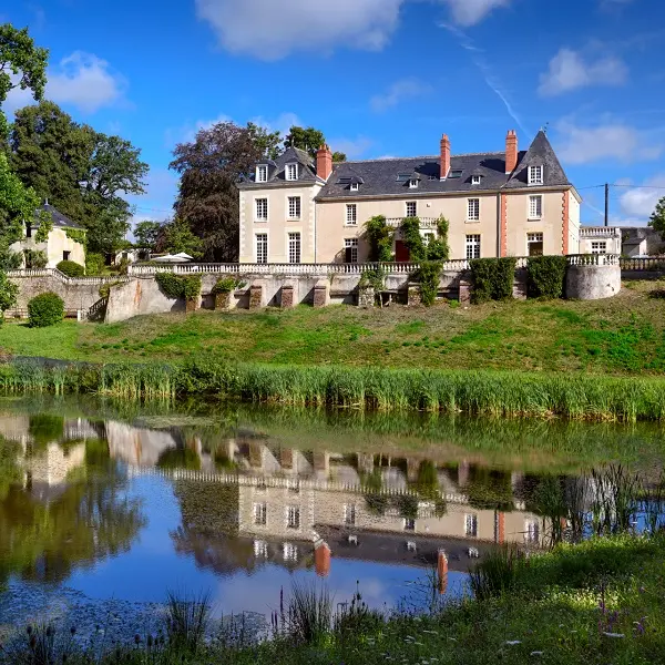 Château de la Huberdière - Nazelles-Négron