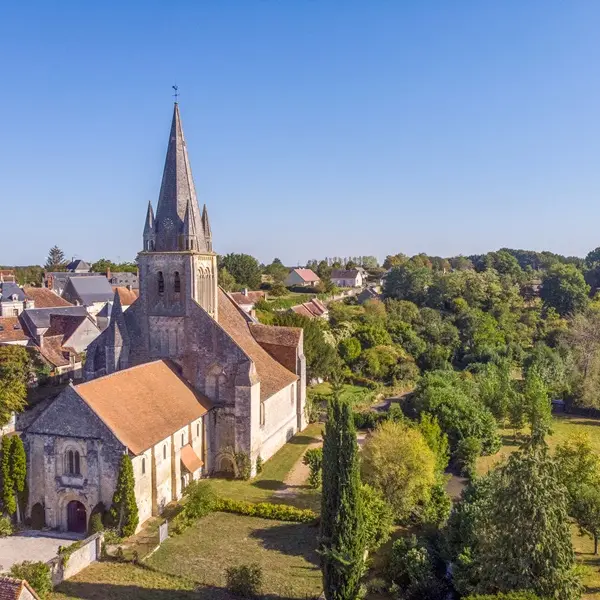eglise-ferrierelarcon-valdeloire-2