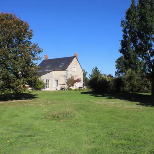 exterieur - les Oliviers - Nouans-les-fontaines- Loches Val de Loire 2024