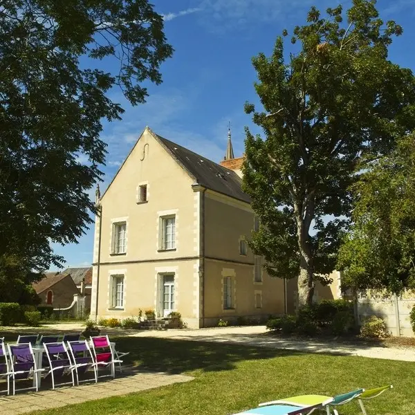 le presbytere-yzeuressurcreuse-valdeloire
