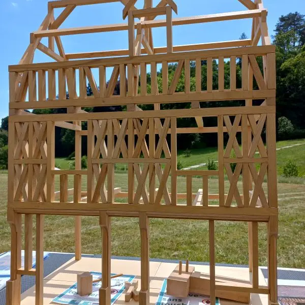 Maquette de maison à pans de bois