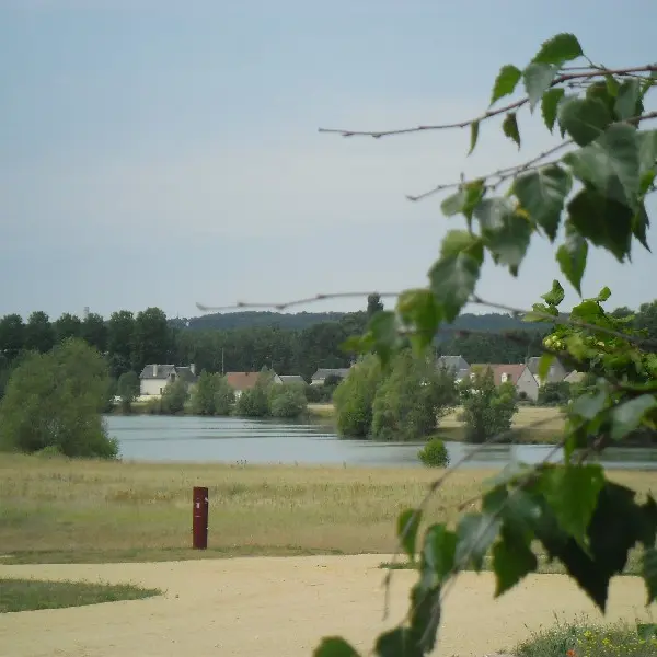 Aire de services du plan d'eau de Longueville