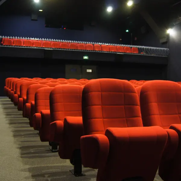 Salle de cinéma 2 étages