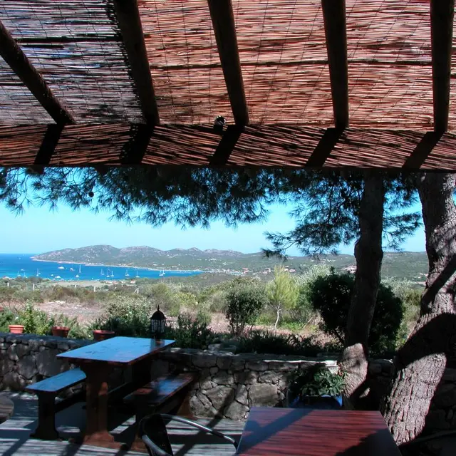 A-Suliata-restaurant-Bonifacio-2