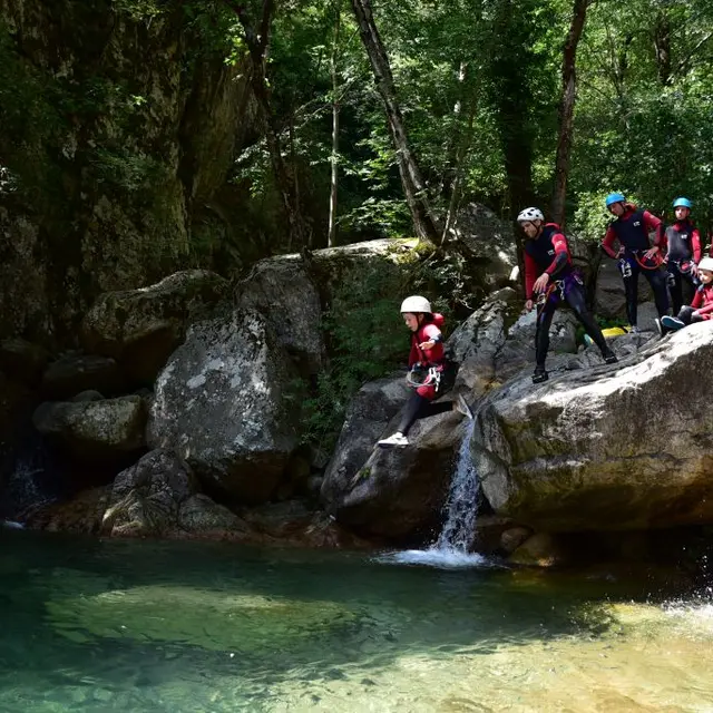 ACT-Corsica-Madness-03