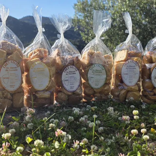 CHEZ CELINE AU BISCUIT DE FOZZANO