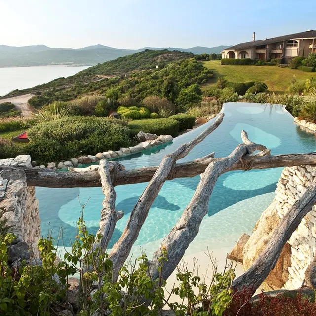 hotel-capubiancu-pisicnechauffee-bonifacio