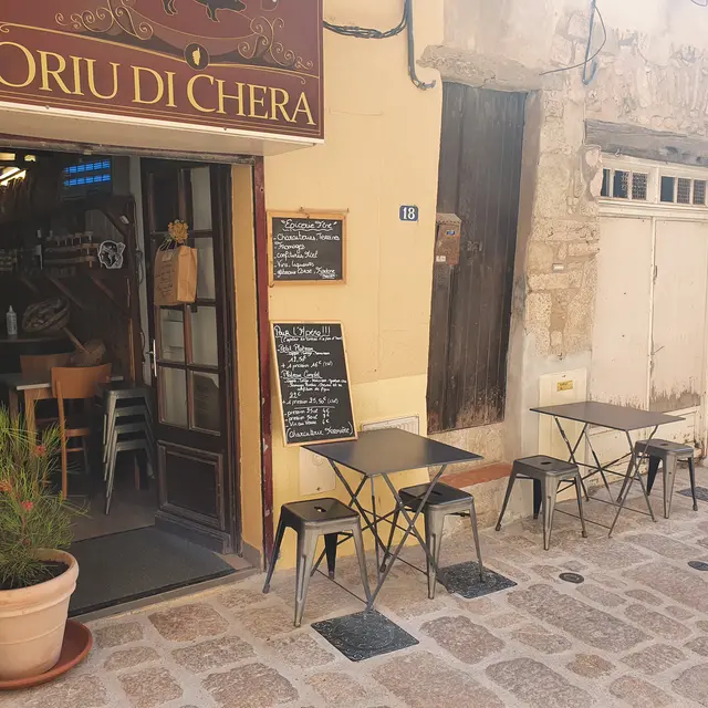 bonifacio_epicerie_loriu-di-chera_ext