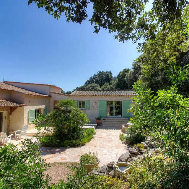 location_maison_acellu_gite_bonifacio_maison ext