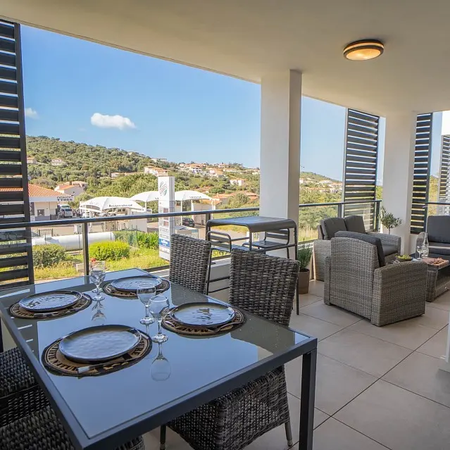 ENTRE TERRE ET MER PROPRIANO