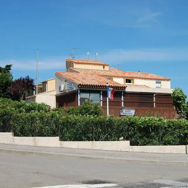 POLICE MUNICIPALE