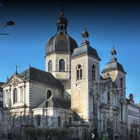 Eglise Saint-Pierre de Chalon-sur-Saône (XVIIIe siècle)