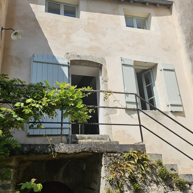 gite la coquinière-entrée côté jardin