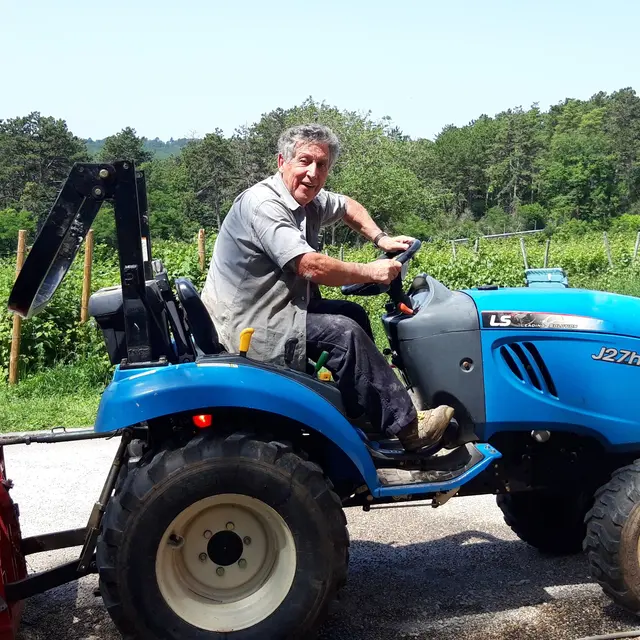 Jean-Louis sur son Tracteur