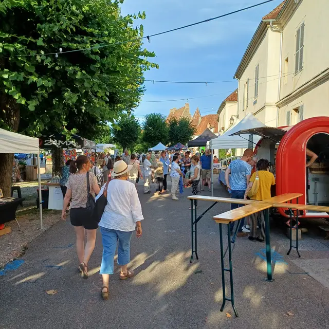 Marché Nocturne