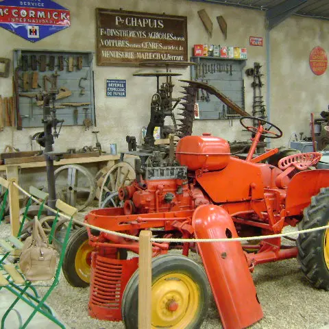 BOURSE D'ECHANGE AU CONSERVATOIRE DU MACHINISME AGRICOLE_1