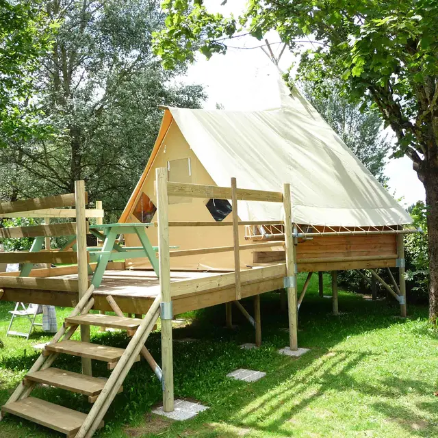CAMPING VERTE RIVE A CROMARY_1
