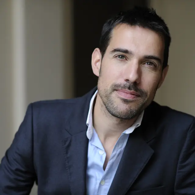 Portrait Oliver Fortin