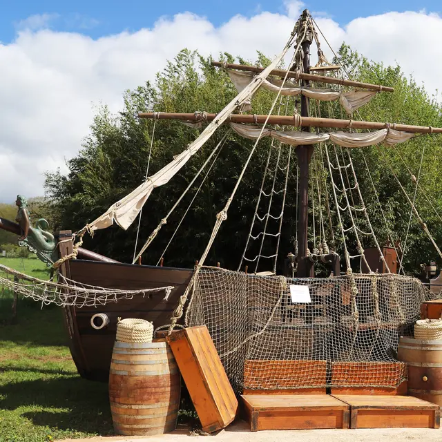 DIVERTI PARC CORSAIRES 7 bateau profil  - Credit Divertiparc-IS Communication