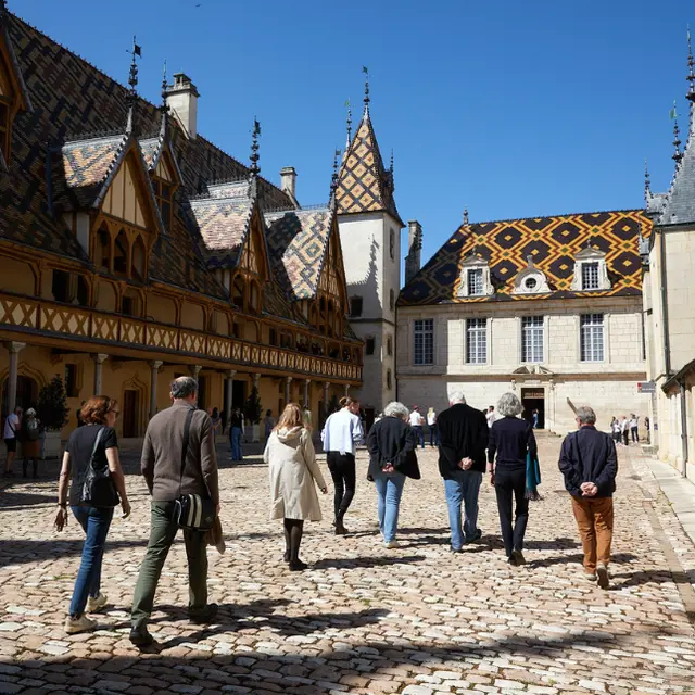 Hôtel-Dieu - Hospices Civils de Beaune - En-quêtes d'histoires