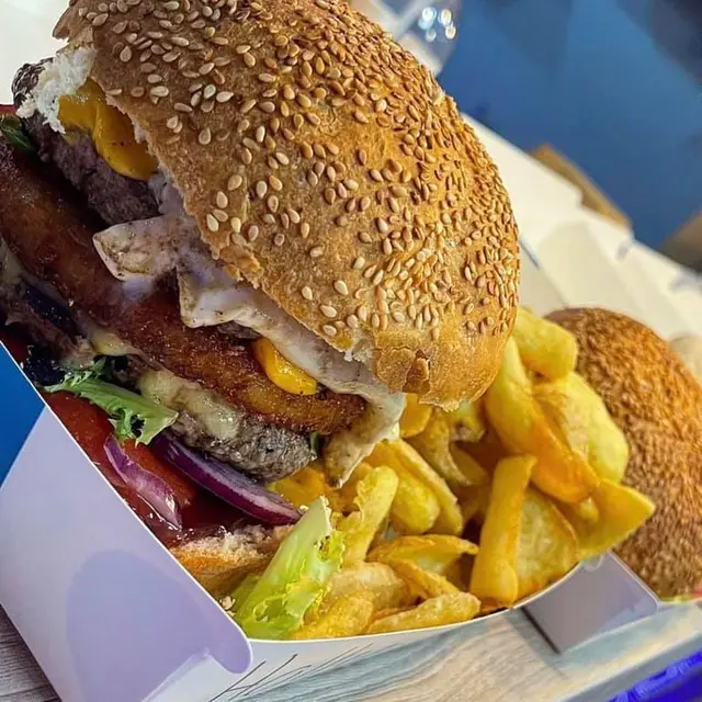 Hollyfood