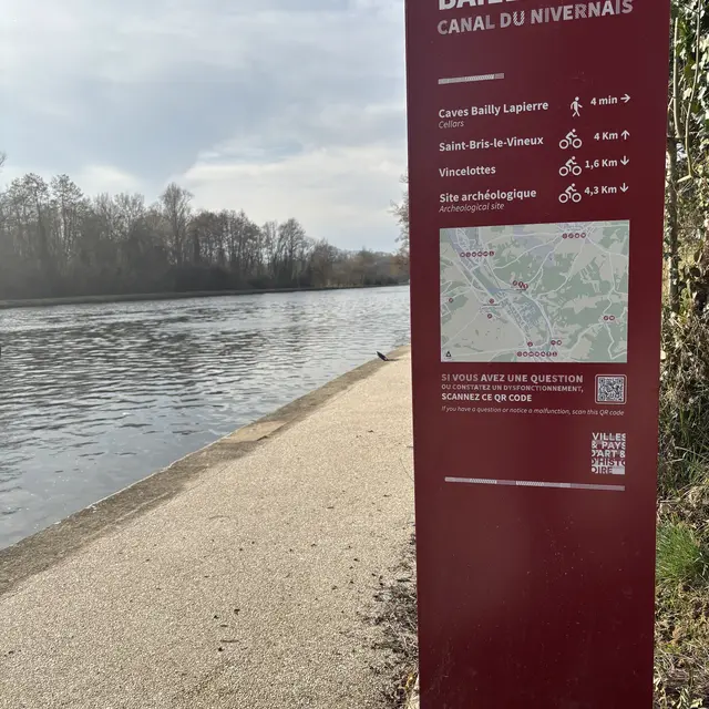 Halte Bailly 2