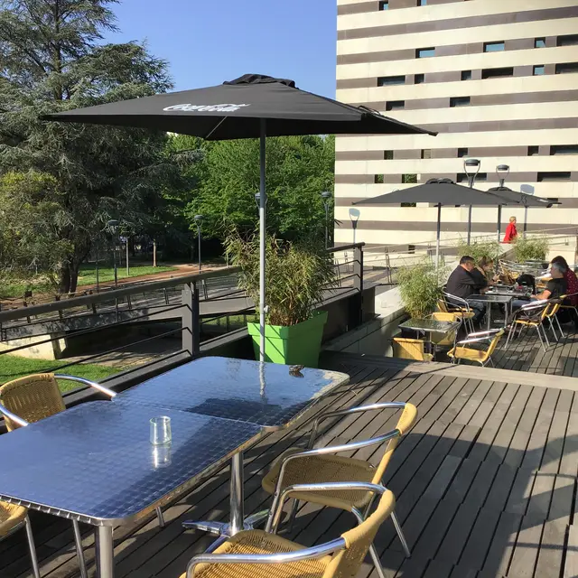 Le bistrot des artistes