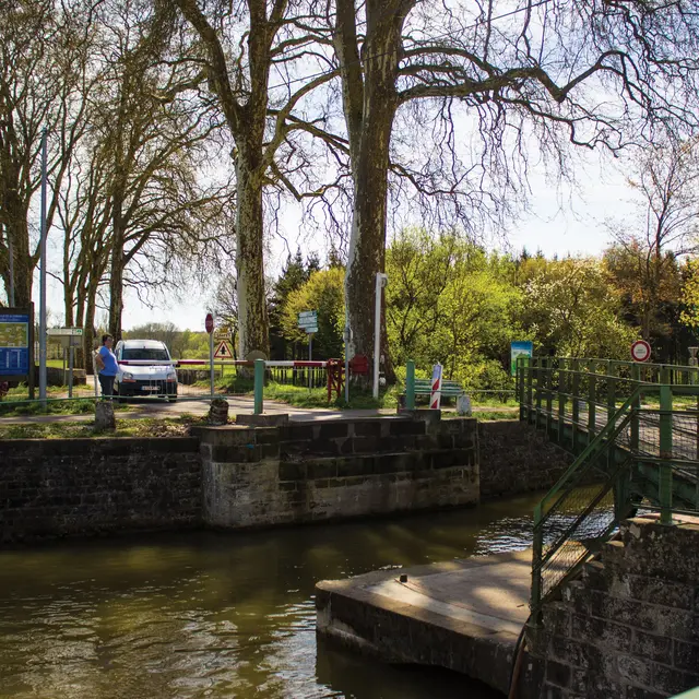 Pont Tournant de Selles