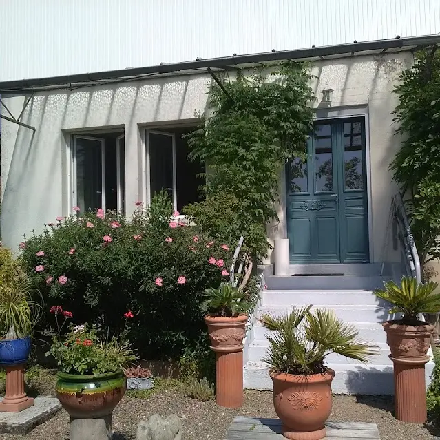 Vue d'ensemble du pavillon meublé