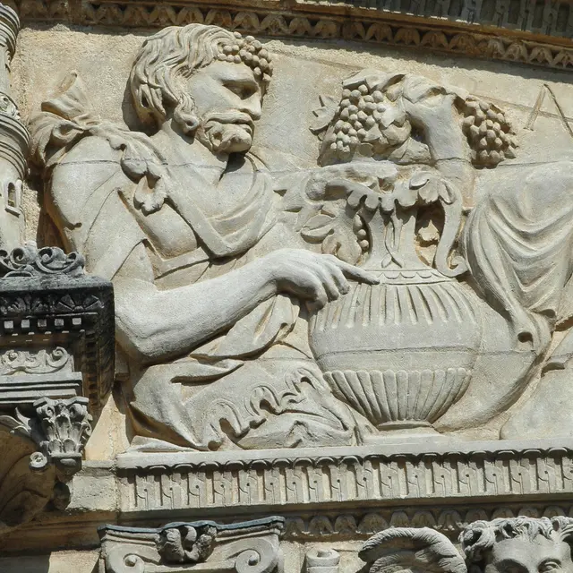 OCTOBRE Porche Saint Pierre - Josette Laliaux (2)