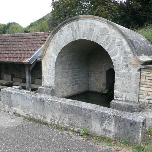 Lavoir Margilley (2)