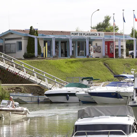 PORT DE PLAISANCE